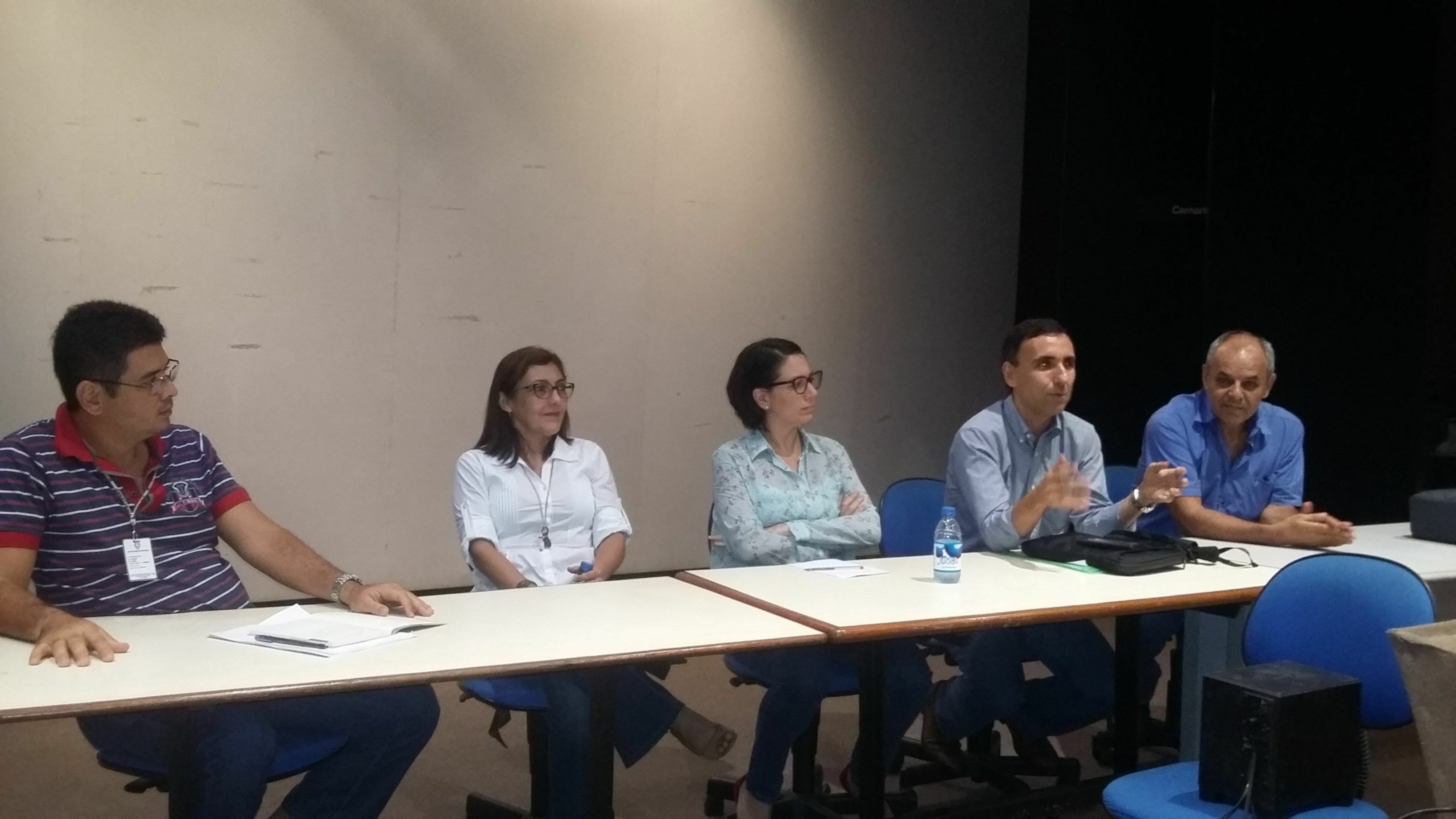 Próximo encontro entre docentes e técnicos terá presenta de gestores municipais